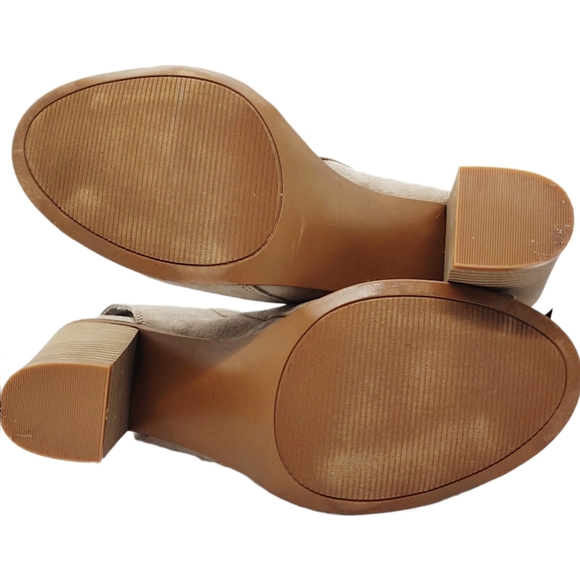 Madden Girl NinAAA Tan Peep-Toe Ankle Boots 3" Heels Outside Zippers Chu… - Picture 9 of 13